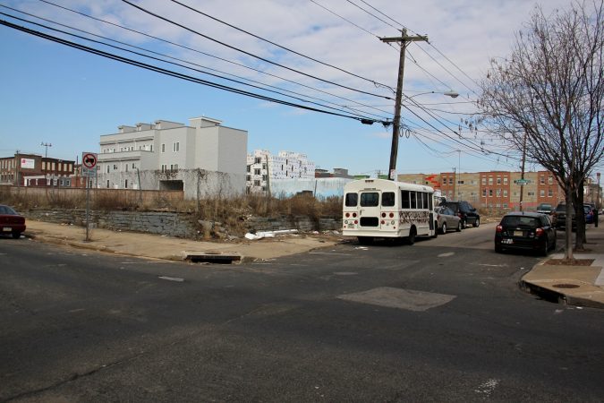 New homes pop up on vacant lots at York and Emerald streets in East Kensington. (Emma Lee/WHYY)
