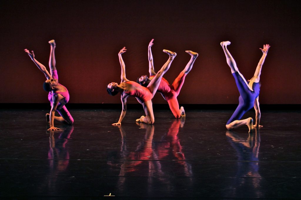 2018 -3 -6-e lee-philadelphia wilma theater-ballet x choreograph Dancers with BalletX rehearse