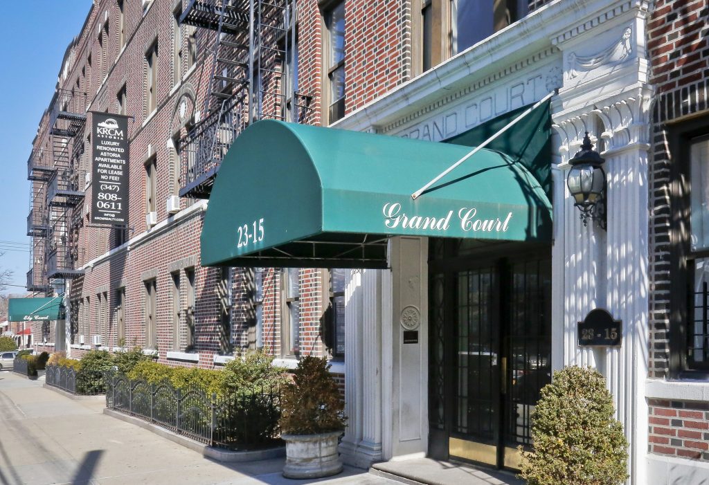 Apartment buildings in the Astoria section of Queens, N.Y., once owned by the Kushner Cos. Apartment buildings in the Astoria section of Queens, N.Y., once owned by the Kushner Cos. Bebeto Matthews/AP
