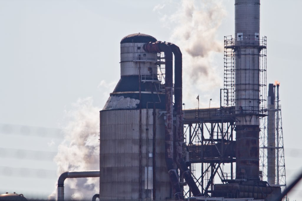 file-refinery-7 A smoke stack at the Philadelphia Energy Solutions refinery in Philadelphia. (Kimberly Paynter/WHYY)