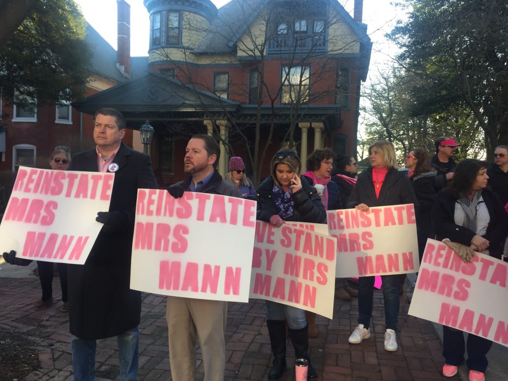 Padua principal protest St. Anthony of Padua Roman Catholic Parish has reinstated Cindy Mann as principal of the Padua Academy high school for girls in Wilmington after more than a week of protests by students, parents and other supporters. (Cris Barrish/WHYY)