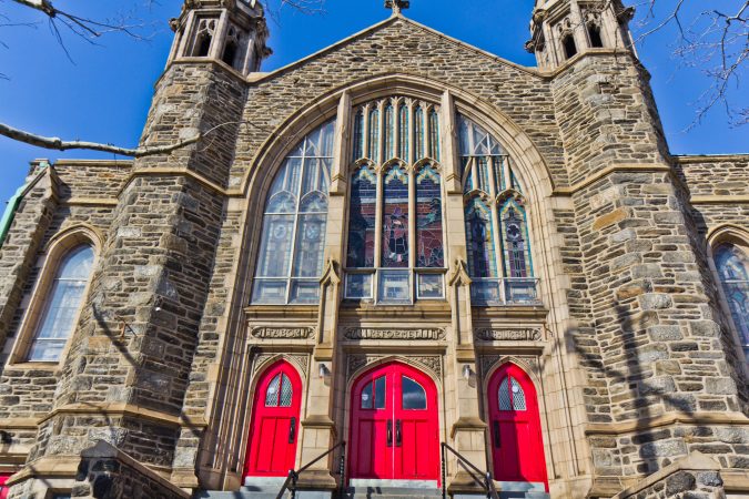 Olney’s Shekina church serves the nation’s Haitian-born population. (Kimberly Paynter/WHYY)