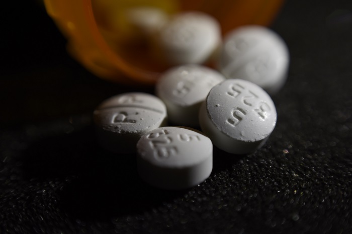 Opioids Dentists This Aug. 15, 2017 file photo shows an arrangement of pills of the opioid oxycodone-acetaminophen (Patrick Sison/AP Photo, File)