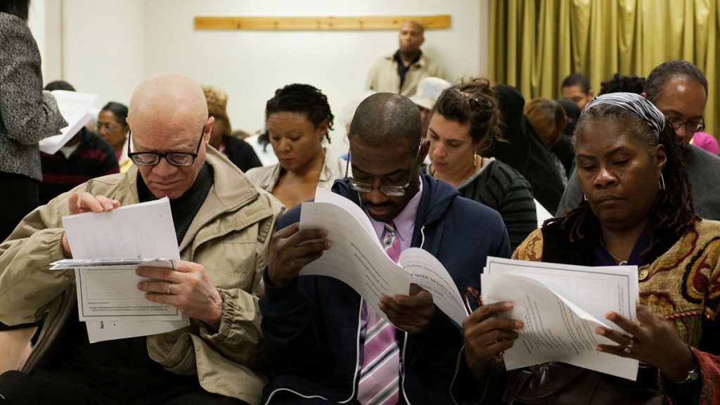2015.10.07—3_SFW Parents, neighbors and interested parties gathered at a Germantown community center in October 2015 to learn about a plan to convert John Wister Elementary into a charter school (Bastiaan Slabbers/WHYY)