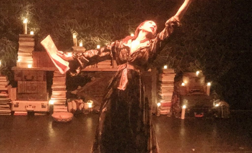 675 Colleen Hughes in the one-woman play