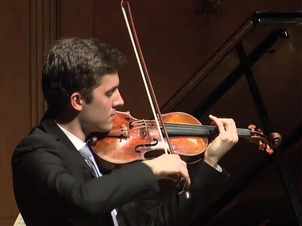 Violinist Stephen Tavani
