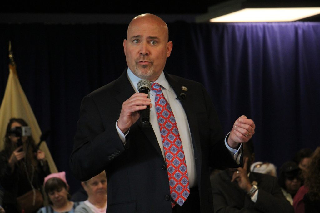 macarthur town hall South Jersey Republican U.S. Rep. Tom MacArthur at a town hall in Willingboro, May 10, 2017. (Emma Lee/WHYY)