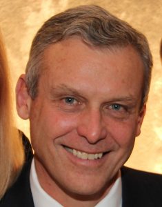 Larry Arata