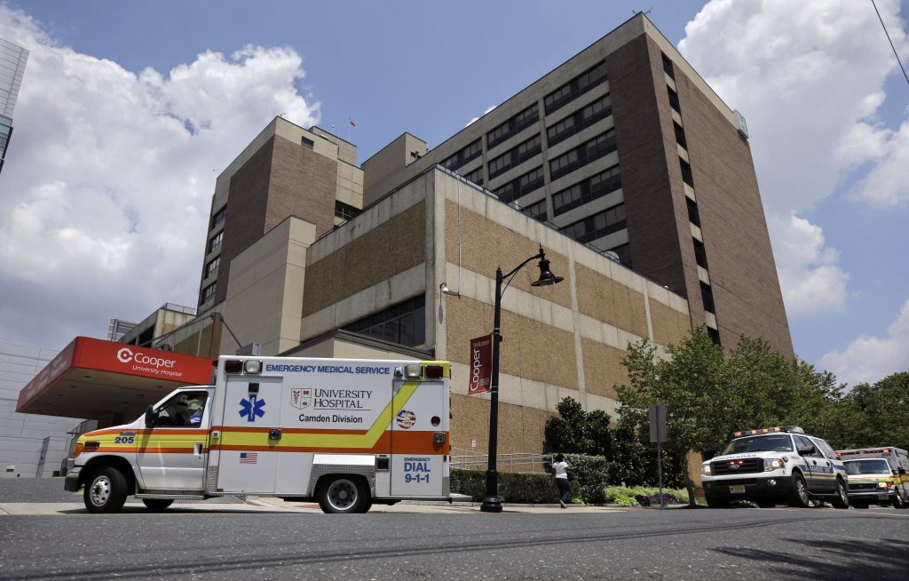 Paramedics Camden Cooper University Hospital in Camden