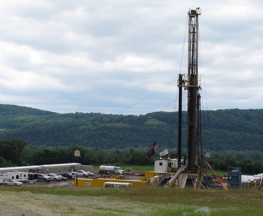 bradford-co-0441-1-1920×1920 A Bradford County drilling rig.