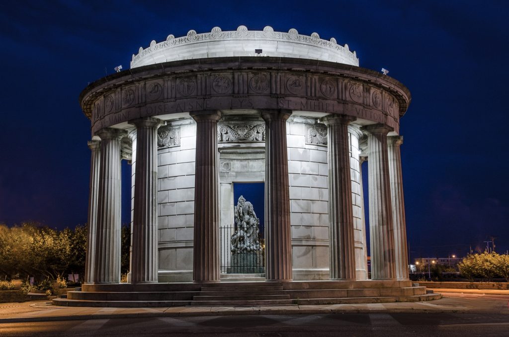 WWI Monument Atlantic City Built in the style of a Greek temple, Atlantic City's monument to the men who served in World War I was erected in 1922.