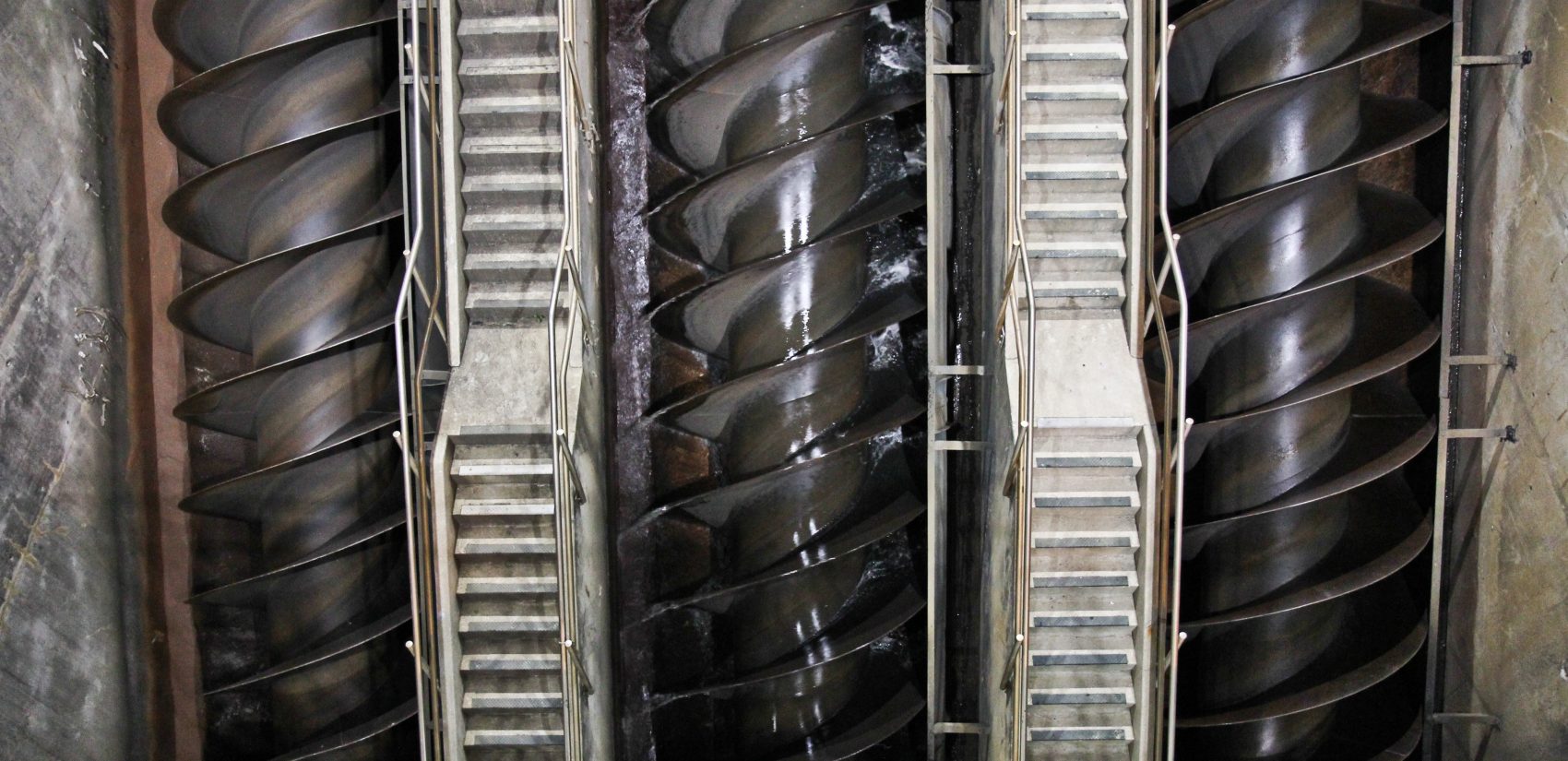 Water circulates through a pump at the Southwest Water Pollution Control Plant. (Kimberly Paynter/WHYY)