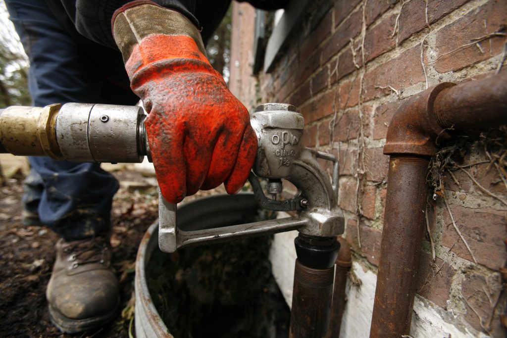 Oil Prices (Gene J. Puskar/AP)