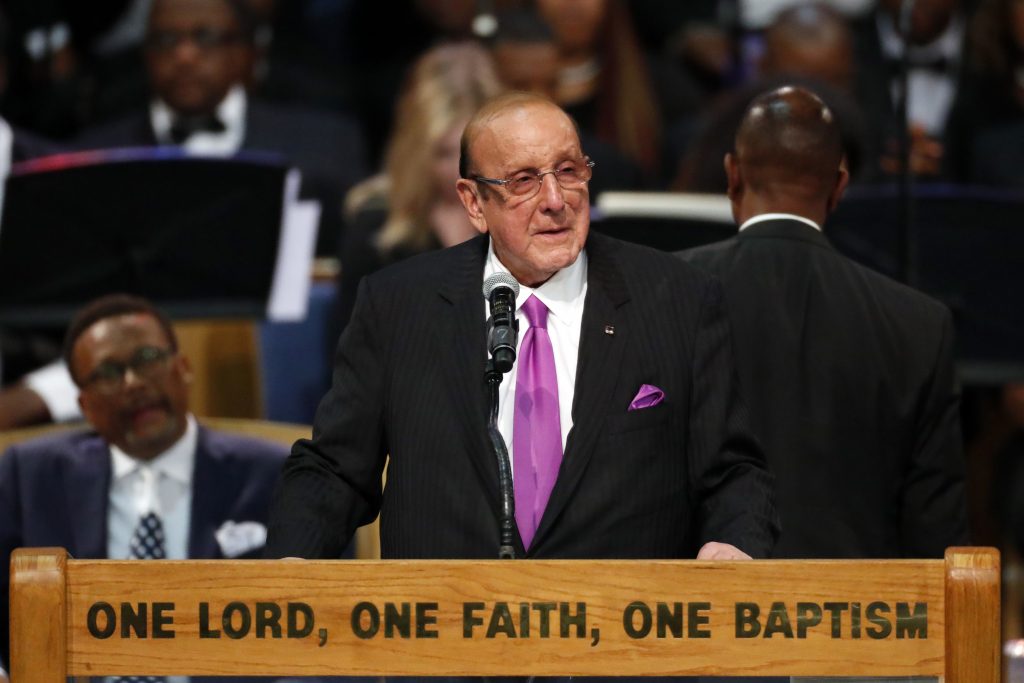Aretha Franklin Record producer Clive Davis speaks during the funeral service for Aretha Franklin at Greater Grace Temple, Friday, Aug. 31, 2018, in Detroit. Franklin died Aug. 16, 2018 of pancreatic cancer at the age of 76. (AP Photo/Paul Sancya)