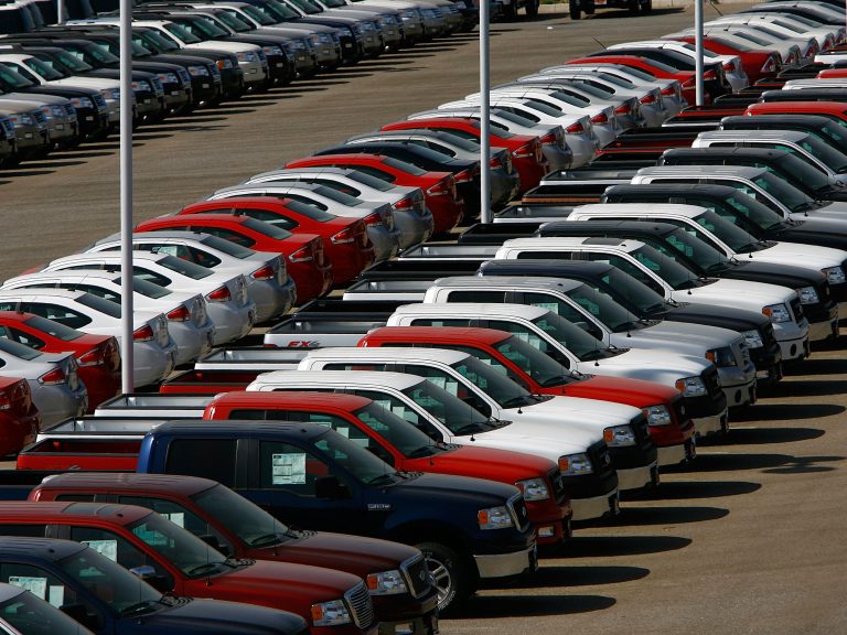 The White House is proposing changes to the Military Lending Act that critics say would leave service members vulnerable when they buy cars.
