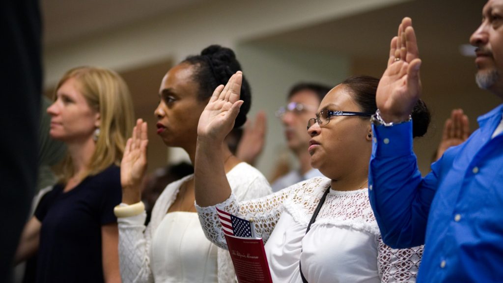 20170828_Natualization_Ceremony_BS1325_BAS0225 A naturalization ceremony takes place at the U.S. Citizenship and Immigration Service in Philadelphia. (Bastiaan Slabbers for WHYY, file)