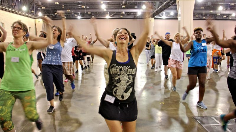 Volunteer dancers rehearse for 