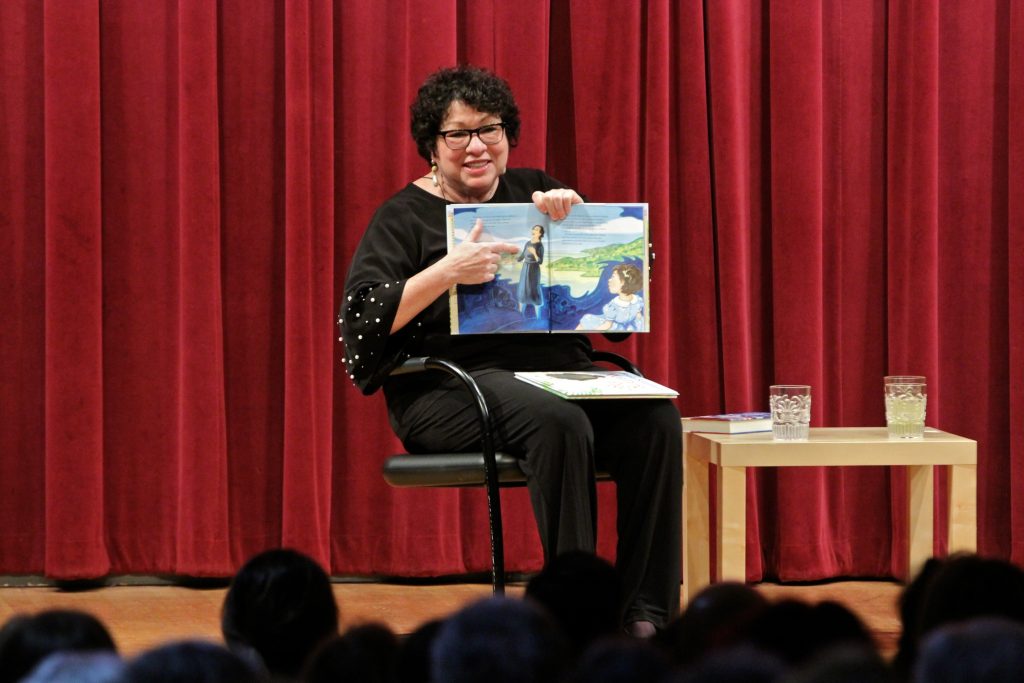 2018 09 05-e lee-sonia sotomayor-free library philadelphia-childrens book turning pages U.S. Supreme Court Justice Sonia Sotomayor talks about a passage from her children's book,