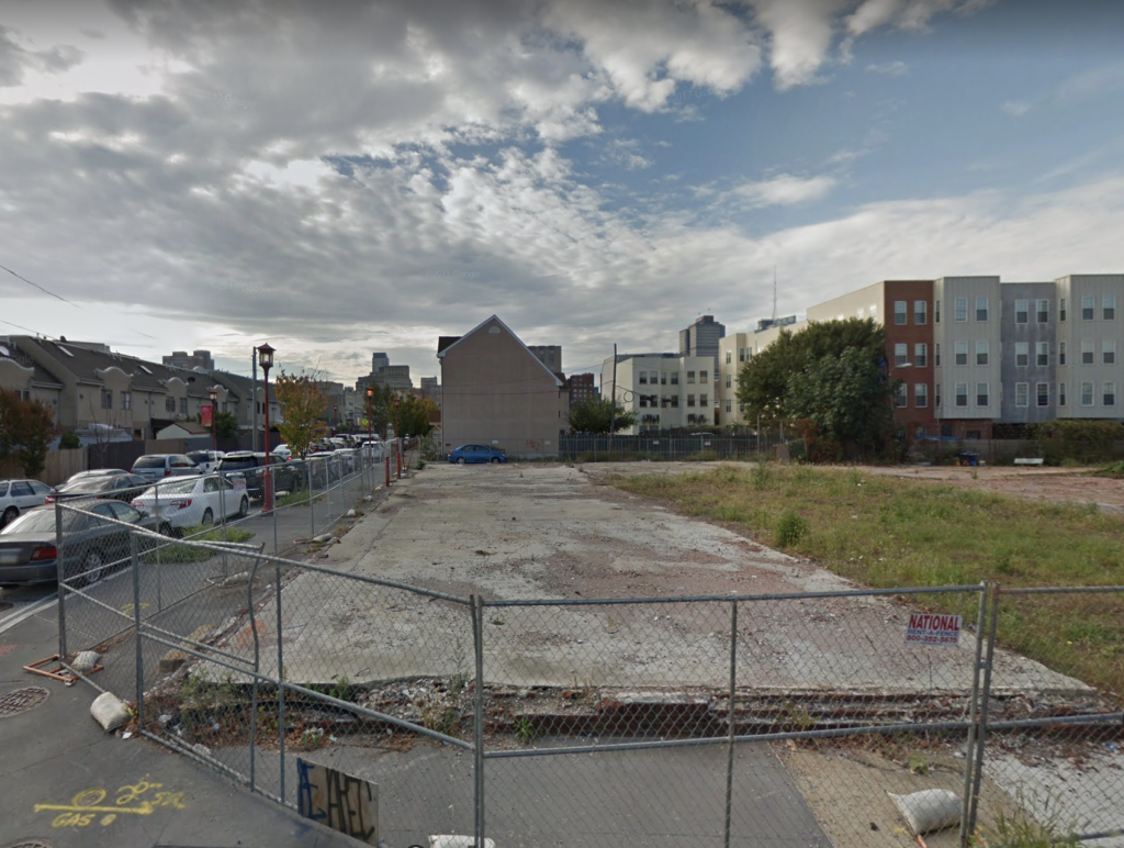 900 Callowhill 900 Callowhill St., Philadelphia (Google Streetview)