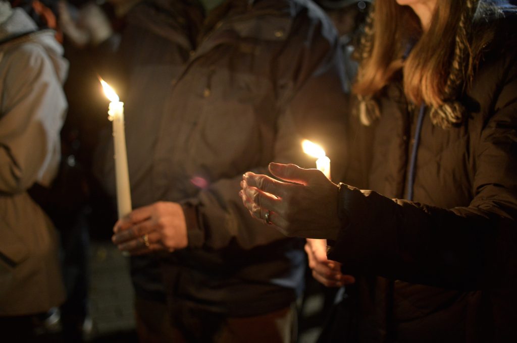 Photo Oct 27, 8 57 05 PM Hundreds of Philadelphians stand in solidarity with the Pittsburgh Jewish community during a vigil at Rittenhouse Square, on Saturday. (Bastiaan Slabbers for WHYY)