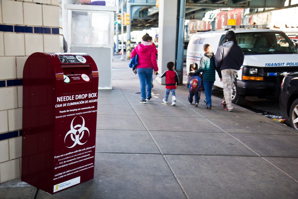needle-drop-boxes-have-been-installed-at-septa-stations-in-kensington-kimberly-paynter-whyy.original Philadelphia’s Department of Public Health installed needle drop boxes at SEPTA stations at three stops off the elevated train in Kensington. (Kimberly Paynter/WHYY)
