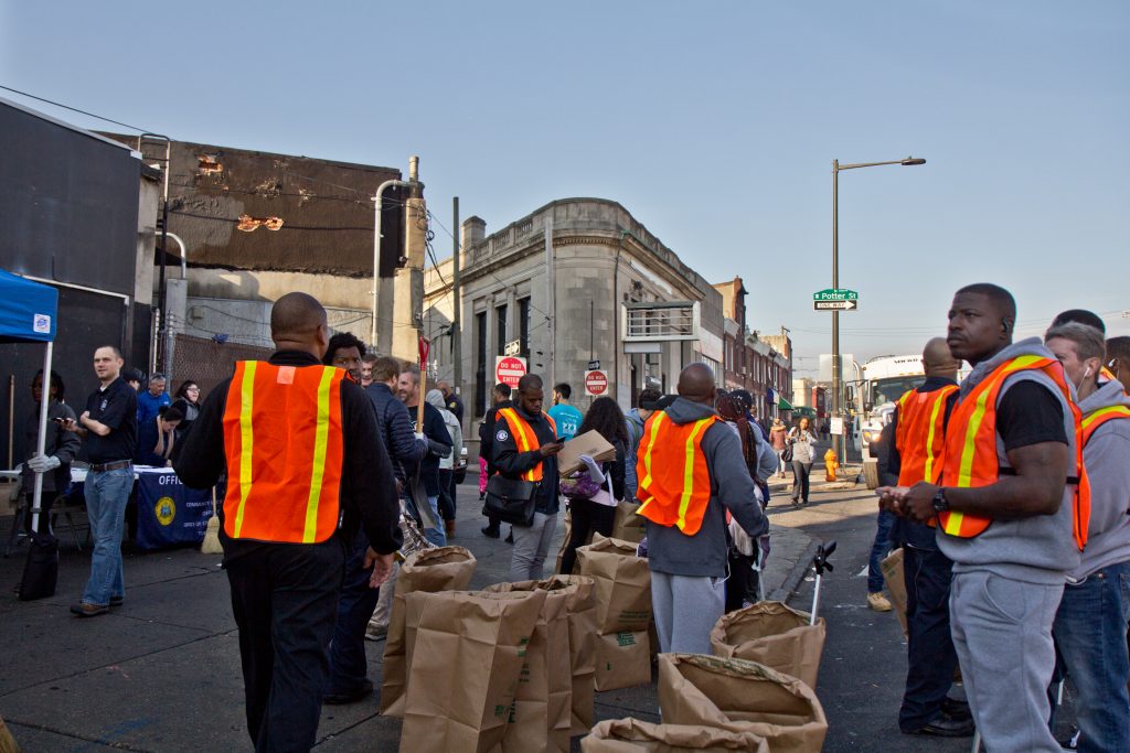 2018 11 1 k paynter kensington clean up-12 Philadelphia city workers and community groups work to clean up the streets of Kensington. (Kimberly Paynter/WHYY)