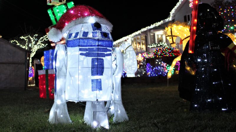 R2D2 spotted in Absecon, N.J. (Bill Barlow/for WHYY)