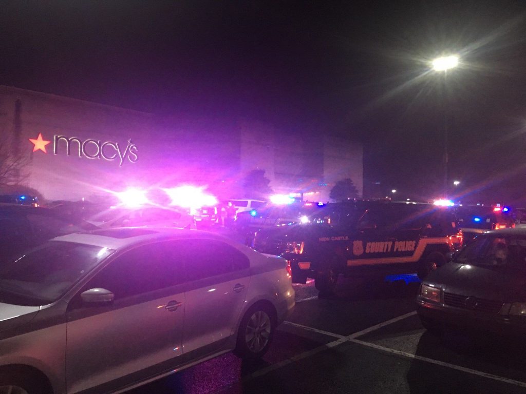 IMG_90281 Police responding to reports of shots fired at Christiana Mall in Delaware on Friday evening, December 21 2018 (John Jankowski for WHYY)