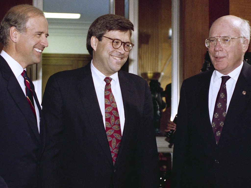 Attorney General nominee William Barr with then-Sen. Joe Biden, D-Del., chairman of the Senate Judiciary Committee, (left), and Sen. Patrick Leahy, D-Vt., before Barr's hearing on Nov. 12, 1991. (John Duricka/AP)