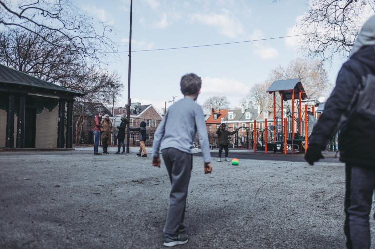 kickball-is-popular-at-weccacoe-playground-neal-santos-for-planphilly.752.502.s Families at Weccacoe Playground. (Neal Santos for PlanPhilly)