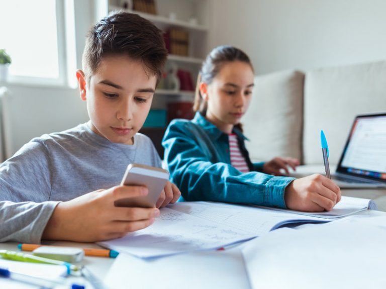 How do virtual assistants like Alexa affect children's learning experiences? Some experts say easy answers delivered by technology can hurt the development of problem-solving skills in kids (Mixetto/Getty Images) 