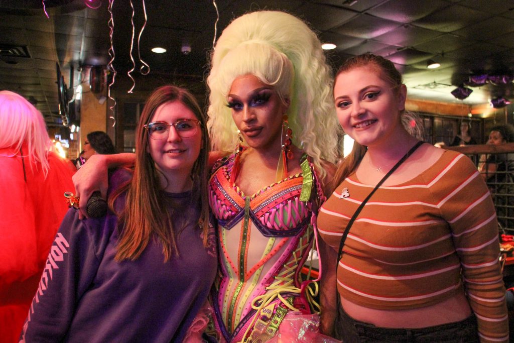 2019 02 28-e lee-ariel versace-new jersey cherry hill veras-rupauls drag race watch party Ariel Versace fans Andie Boberick (left) and Nicole Smyth (right) celebrate their idol's debut on the 11th season of RuPaul's Drag Race during a watch party at Vera Bar & Grill in Cherry Hill.