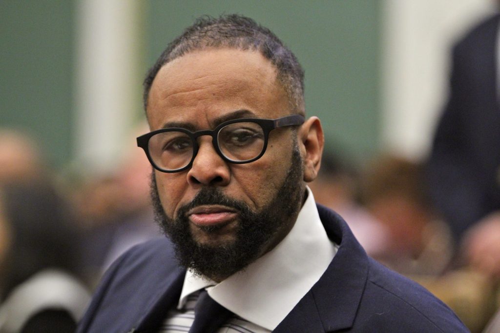 2019 03 07-e lee-curtis jones-philadelphia city council Philadelphia City Council member Curtis Jones. (Emma Lee/WHYY)