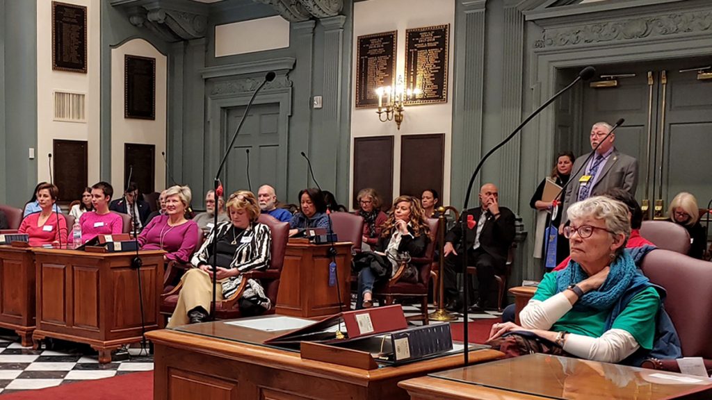 20190306_zoe delaware Dozens of abortion rights advocates and abortion opponents gathered in Dover, Del. to debate legislation aiming to ban late-term abortions. (Zoe Read/WHYY)