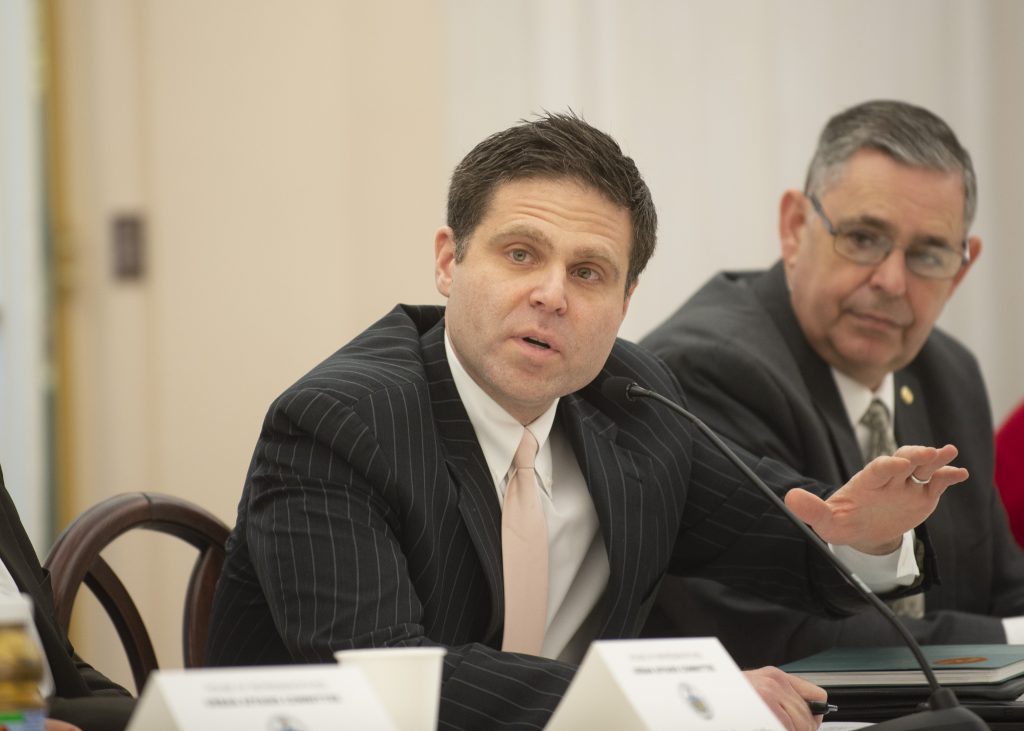 202_02052019_Urban_Affairs_Comm_001 Northeast Philadelphia state Rep. Jared Solomon wants to give voters in Pennsylvania the right to remove elected officials from office through petitions in the wake of the indictment of Philly City Councilman Bobby Henon. (Photo courtesy of Pa. state Rep. Jared Solomon's office)