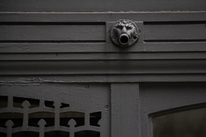 Cast iron subway entrance in city hall courtyard (Emma Lee/WHYY)
