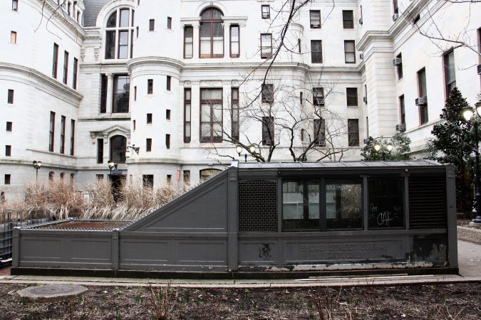 Cast iron subway entrance in city hall courtyard (Emma Lee/WHYY)
