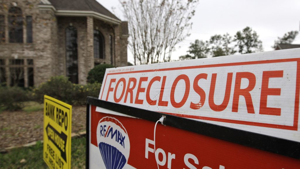 Forclosed Bank Repo Home According to New Jersey state officials, there are 20,000 active foreclosure cases currently making their way through the courts. (David J. Phillip/AP Photo)