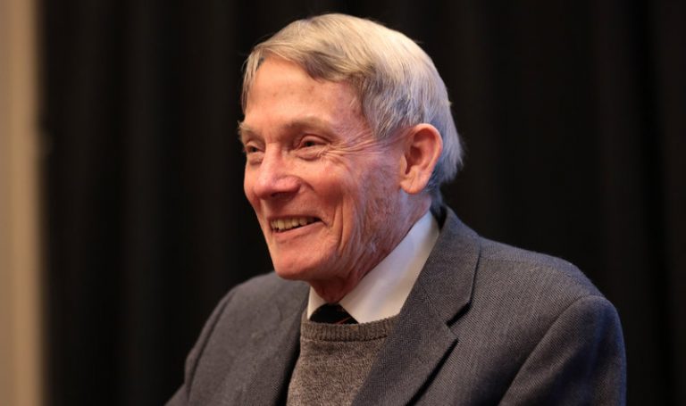 William Happer speaks with attendees at the 2018 Young Americans for Liberty New York City Spring Summit at the Teaneck Marriott at Glenpointe in Teaneck, N.J. (Gage Skidmore/Flickr)