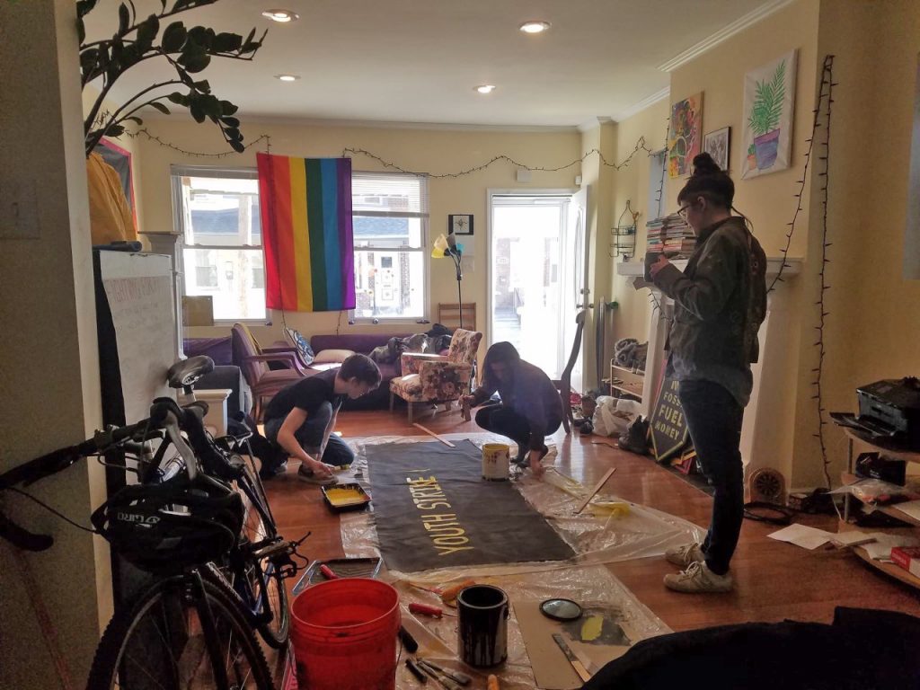 youthstrike prepx1200 Students prepare for the Youth Climate Strike
(Sabirah Mahmud)