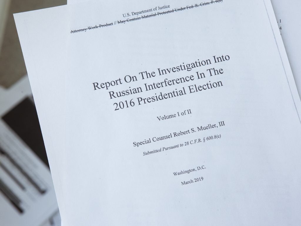 Then-FBI Director Robert Mueller testifies before the Senate Judiciary Committee during an oversight hearing on Capitol Hill on Dec. 14, 2011, in Washington, D.C.
(Win McNamee/Getty Images)