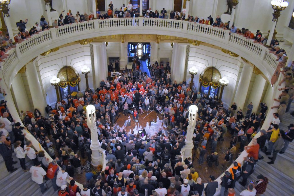 DSC_0685-1920×1280 Hundreds of demonstrators gathered at a Second Amendment rally in the state Capitol on May 6, 2019. (Ed Mahon/PA Post)