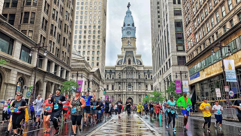 broadstreetrun-stylephilly #BILLYPENNGRAM / @STYLEPHILLY