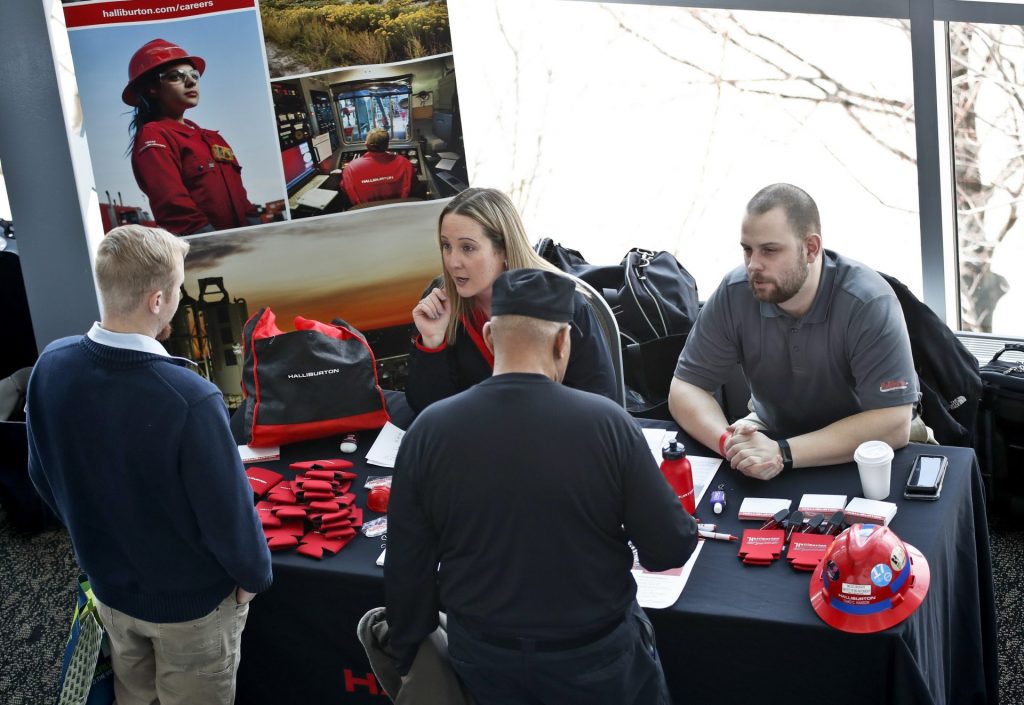 job_fair_veterans-1920×1322 In this March 7, 2019, file photo visitors to the Pittsburgh veterans job fair meet with recruiters at Heinz Field in Pittsburgh.
(Keith Srakocic/AP Photo)