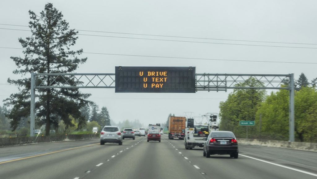 oregon_billboard_1200 Common sense says that phone use while driving is a bad idea. Yet nine out of 10 drivers admit to doing it. (Image courtesy of Oregon Department of Transportation)
