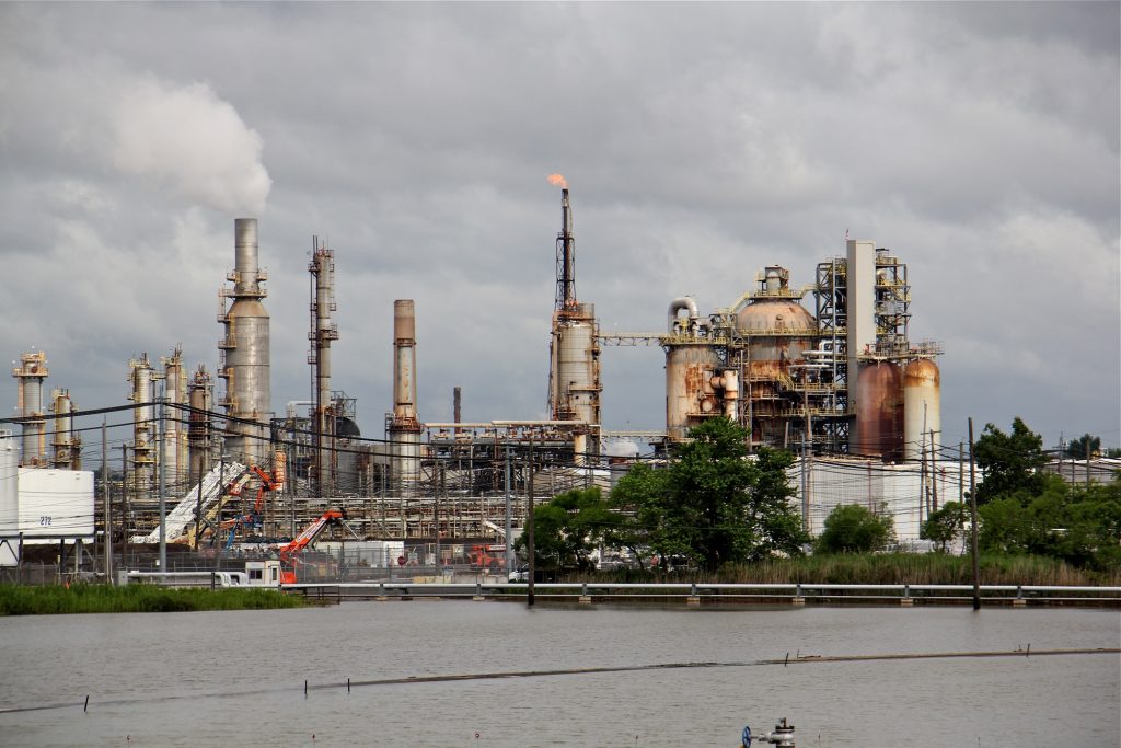 2019 06 21-e lee-philadelphia energy solutions refinery-explosion fire Philadelphia Energy Solutions refinery in South Philadelphia. (Emma Lee/WHYY)