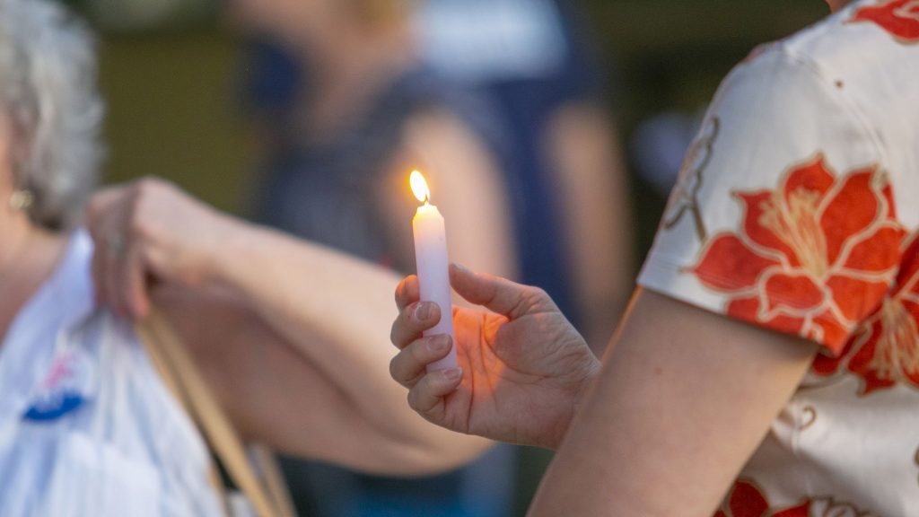 lightsforliberty-iceprotestvigil-miguelmartinez-01-1024×576 Miguel Martinez for Billy Penn