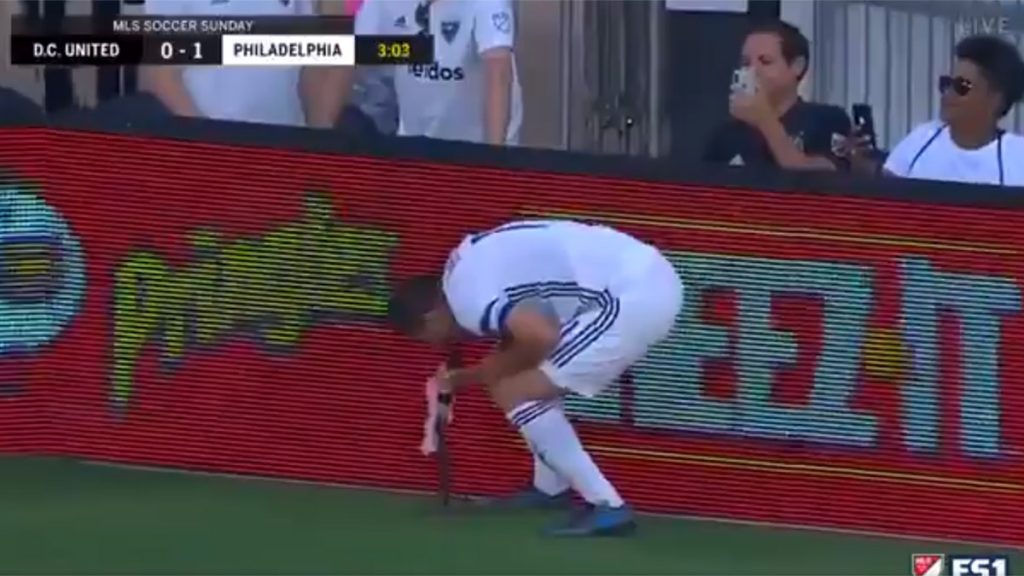 alebedoya-union-soccer-gunviolence FS1 SCREENSHOT