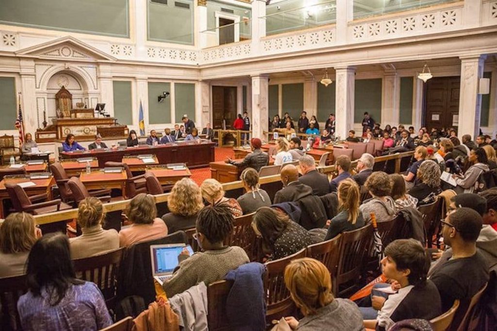 MBHxWwX_ (Twitter / @PHLCouncil)