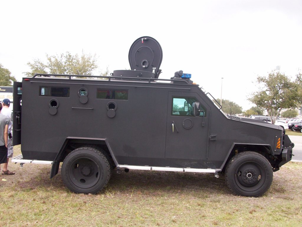 WCarmoredvehicle (By Niteshift36 - Own work, CC BY-SA 3.0, https://commons.wikimedia.org/w/index.php?curid=15026716)